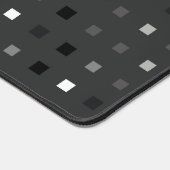 Graues schwarzes Muster für spielbare Pixel Karo Schreibtischunterlage (Ecke)