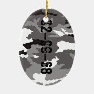 Graues Tarnmuster Keramikornament