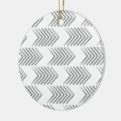 Graues Tribal Arrow Muster Keramik Ornament (Links)