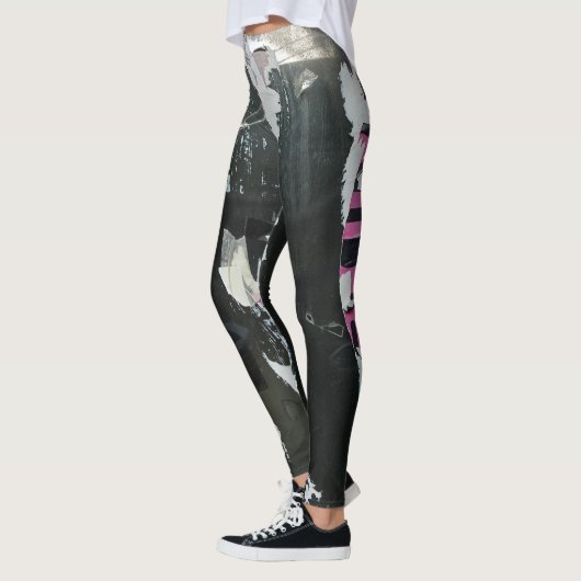 Graues und schwarzes Foto Leggings (Links)