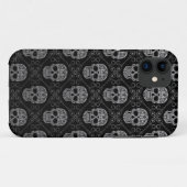 Graues und schwarzes Zuckerschädel-Muster Case-Mate iPhone Hülle (Rückseite (Horizontal))