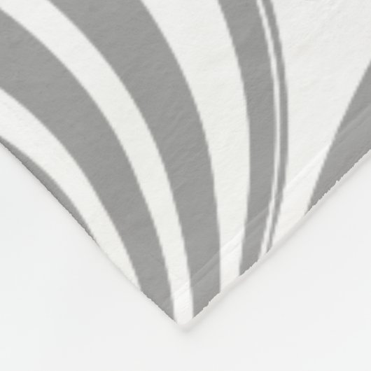 Graues und weißes Blumenmuster Barockmuster Fleecedecke (Ecke)