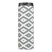 Graues und weißes Diamantmuster Thermosbecher (Rückseite)