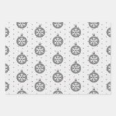 Graues und weißes Weihnachtswrapping Paper Geschenkpapier Set (Vorderseite)