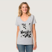 Graues verblasstes Blumen-Basic-T-Shirt, KLEIN T-Shirt (Vorderseite Vollansicht)