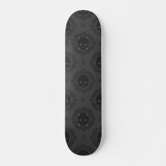 Graues Viktorianisches Gothic-Skull & Monogram-Ele Skateboard (Vorne)