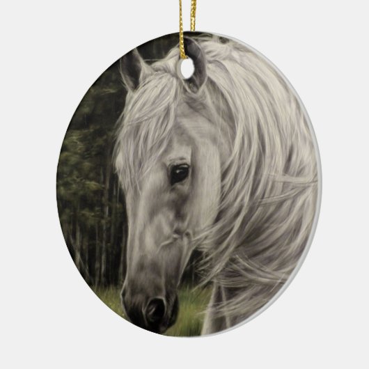 Graues, weißes Pferd auf Wiese Keramik Ornament (Links)