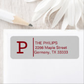 Graufarbiges Monogramm (Insitu)