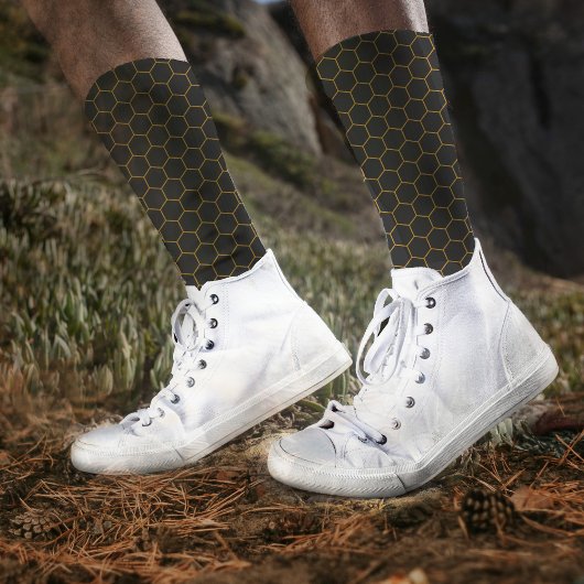 Graugelbe Honeycomb Hexagon Muster Trendy Chic Socken