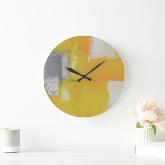 Graugelbe, moderne abstrakte Malerei Große Wanduhr (Zuhause)