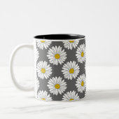 Graugelbes weißes Daisy-Muster Zweifarbige Tasse (Links)