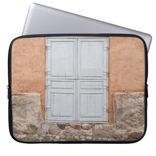 GRAUHOLZTÜR LAPTOPSCHUTZHÜLLE (Vorderseite)