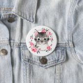 Graukatze mit Blume. Aquarell Button (Beispiel)