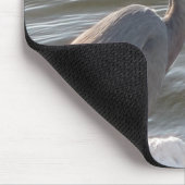 Graureiher am Wasser Mousepad (Ecke)