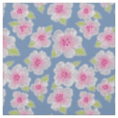 Graurosa Blüte unter blauem Hintergrund Stoff (Nahaufnahme)