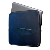 GRAUSCHER KÖRPER LAPTOPSCHUTZHÜLLE (Vorderseite Links)