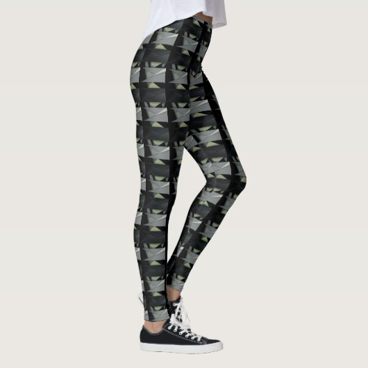 Grauschwarz, wiederholt geometrisch, Streifen oder Leggings (Rechts)