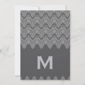 Grausilber Damask Hochzeitsmetall Einladung (Rückseite)