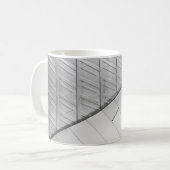 Graustufen-Foto Kaffeetasse (Vorderseite Links)