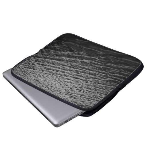 Graustufen-Foto Laptopschutzhülle (Vorne Knopf)