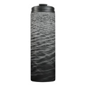 Graustufen-Foto Thermosbecher (Vorderseite)