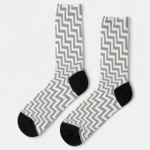 Grauweiße Zickzack Socken (Linkes Detail)