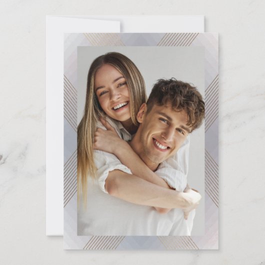 Grauweißes Deko-Monogramm-Foto Save The Date (Rückseite)