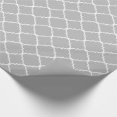 Grauweißes Quatrefolienmuster Geschenkpapier (Ecke)