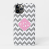 Grauweißes Zickzack rosa Quatrefolie 3 Monogramm Case-Mate iPhone Hülle (Rückseite)