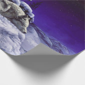 Grauwölfe im Winterschnee in der Nacht Geschenkpapier (Ecke)