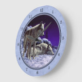 Grauwölfe im Winterschnee in der Nacht Große Wanduhr (Winkel)