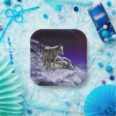 Grauwölfe im Winterschnee in der Nacht Pappteller (Party)