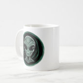 Gray Alien Head Kaffeetasse (Vorderseite Links)