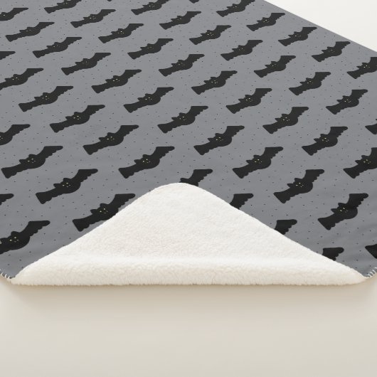 Gray and Black Halloween Bats Sherpadecke (3/4)