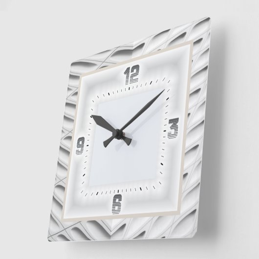 Gray Art Deco Quadratische Wanduhr (Winkel)