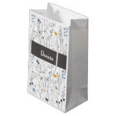 Gray Blue Wildflower Watercolor Monogram Kleine Geschenktüte (Rückseite Schrägansicht)