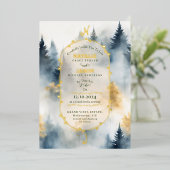 GRAY Blue Winter Pine Tree Forest Monogram Wedding Folieneinladung (Stehend vorne)
