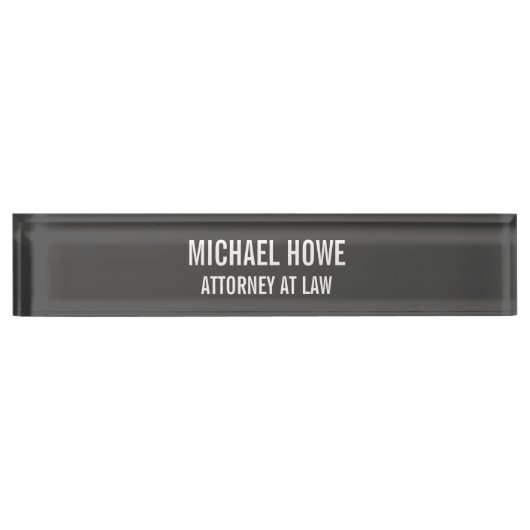 Gray Bold Legible Beruflich Trendy Modern Namensplakette (Vorderseite)