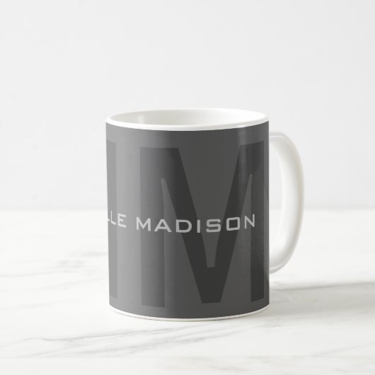 Gray Bold Monogram Modern Minimalistisch Name Init Kaffeetasse (VorderseiteRechts)
