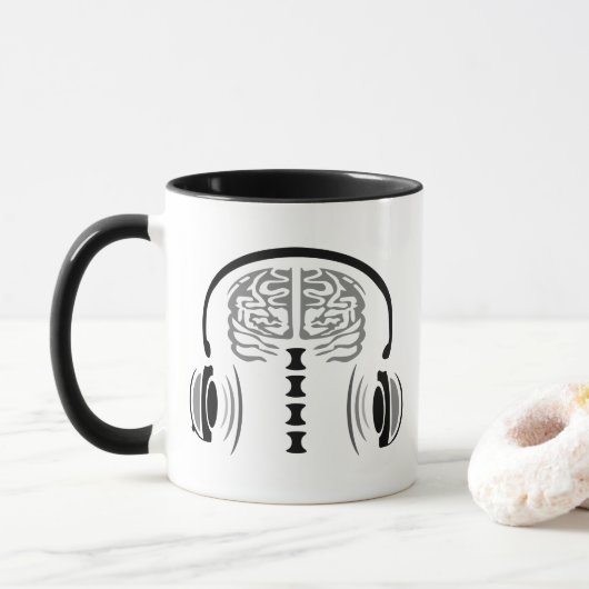 Gray Brain Listing to Music Tasse (Mit Donut)