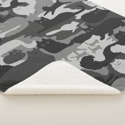 Gray Camouflage Cats Pattern Gray Kitty Cats Camou Sherpadecke (3/4)