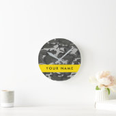 Gray Camouflage Pattern, Your name, Personalize Runde Wanduhr (Zuhause)