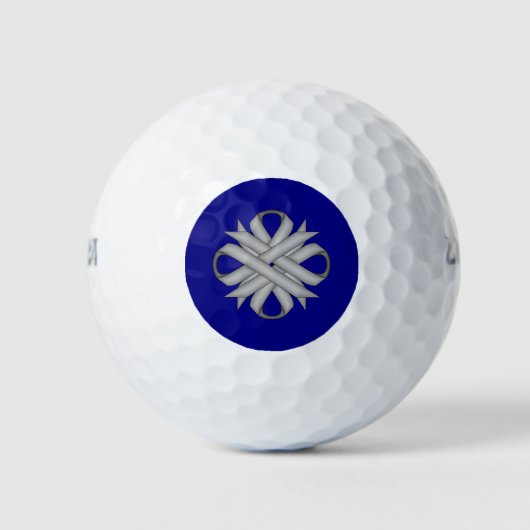 Gray Clover Ribbon von Kenneth Yoncich Golfball (Vorderseite)