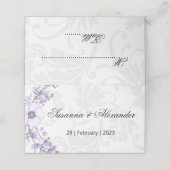 Gray Damask und Lila Berry Wedding Platzkarte (Außenseite Aufgefaltet)