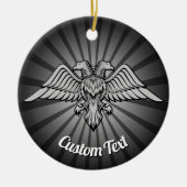 Gray Eagle mit zwei köstlichen Keramiken Ornament (Vorne)