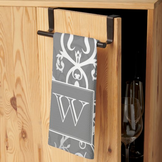 Gray Elegant Blühe Monogramm Handtuch (Drittel gefaltet)