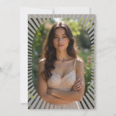 Gray Elegantes Oval Graduate Cap Foto Einladung (Rückseite)