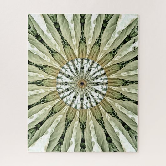 Gray Feather Jigsaw Puzzle (Vertikal)