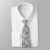 Gray Floral Cashmere Muster Krawatte (Gebunden)