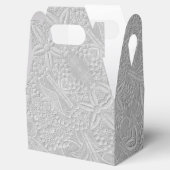 Gray floral Embossed Look Geschenkschachtel (Geöffnet)